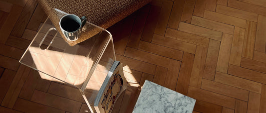 THE LINE Coffee Table in a luxury palace interior – sculptural swan-shaped design in Perspex and marble by Baker Street Boys